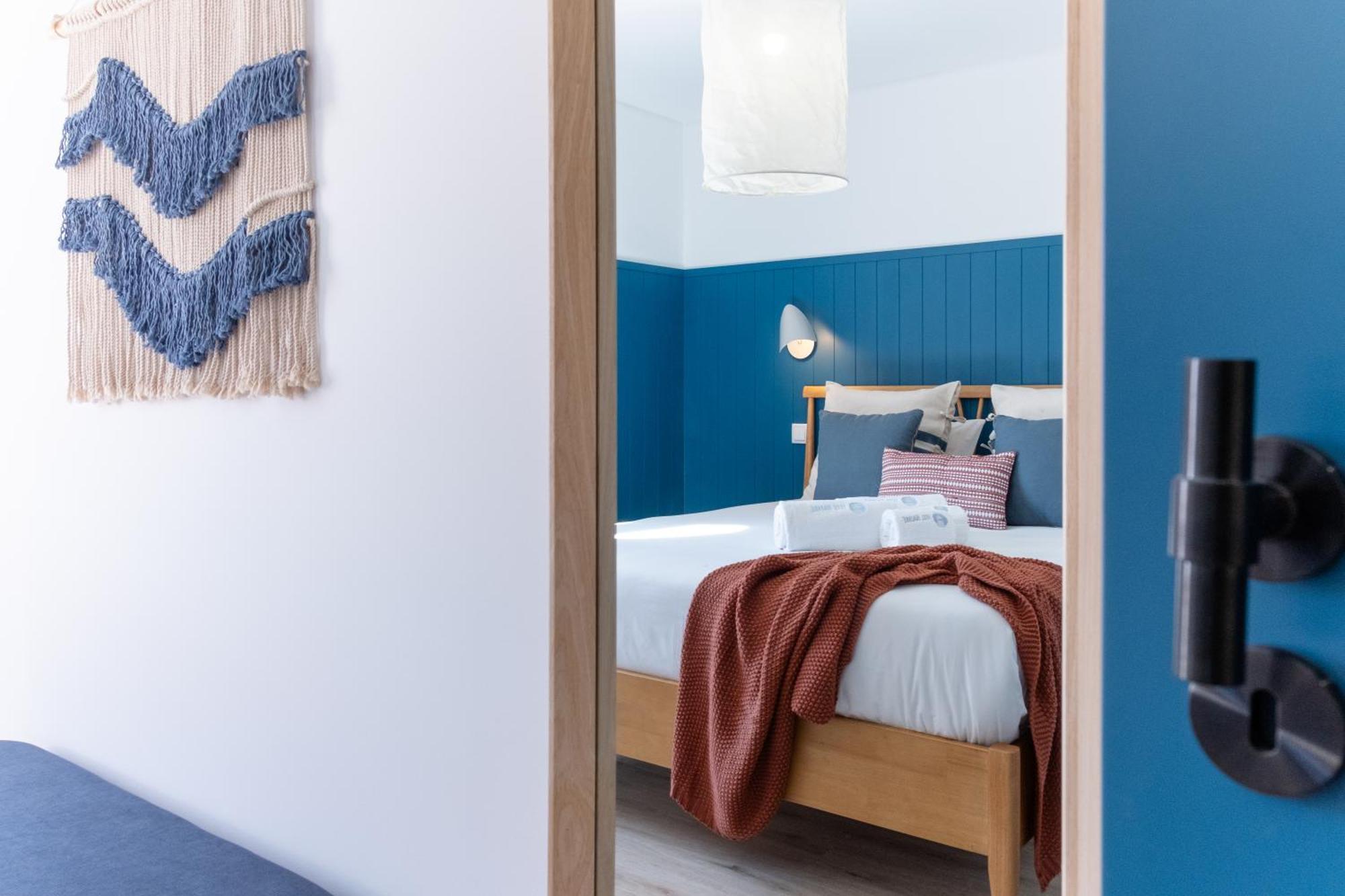 Feel Nazare - Boat House Apartment ภายนอก รูปภาพ